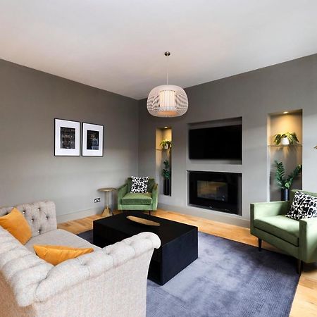 Joivy Luxury 2Br Home On George Street Edinburgh Buitenkant foto