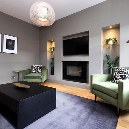 Joivy Luxury 2Br Home On George Street Edinburgh Buitenkant foto