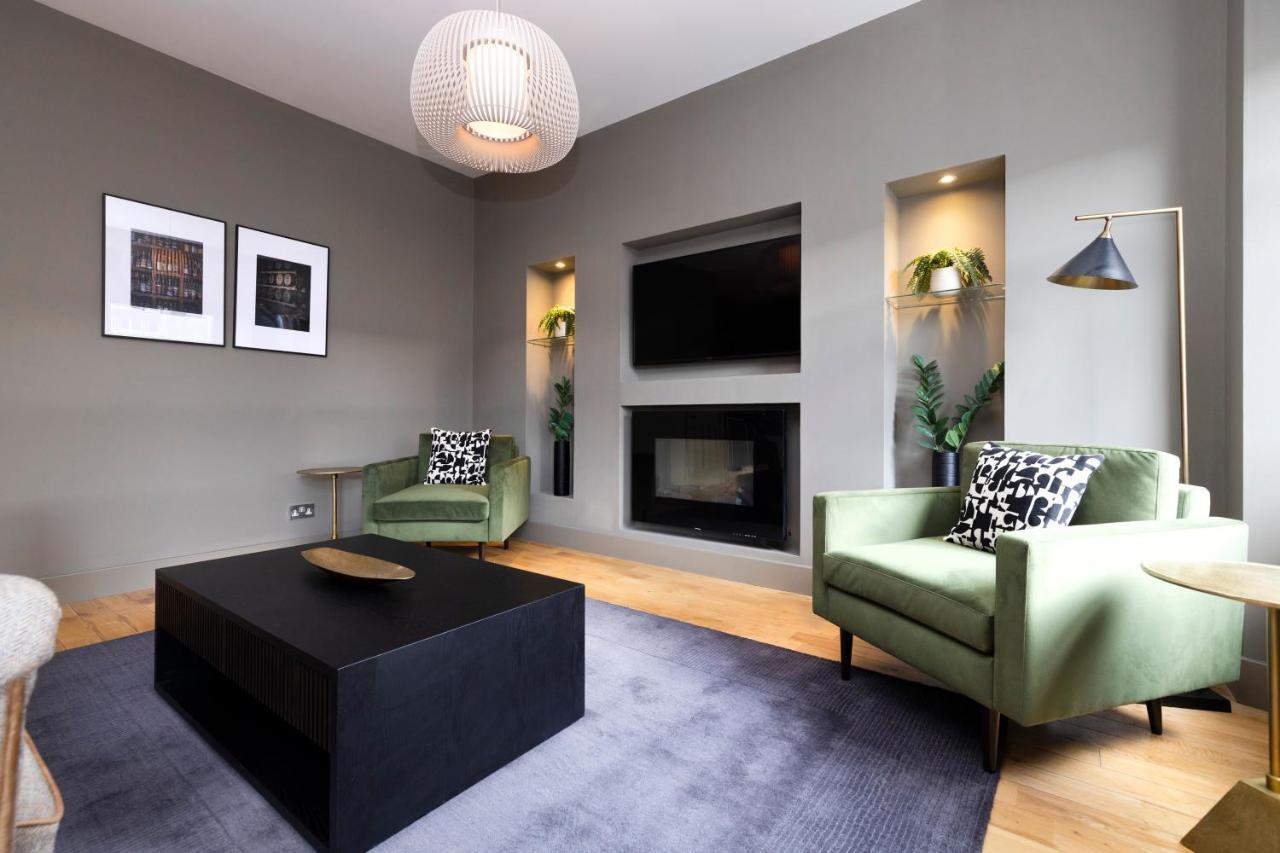 Joivy Luxury 2Br Home On George Street Edinburgh Buitenkant foto